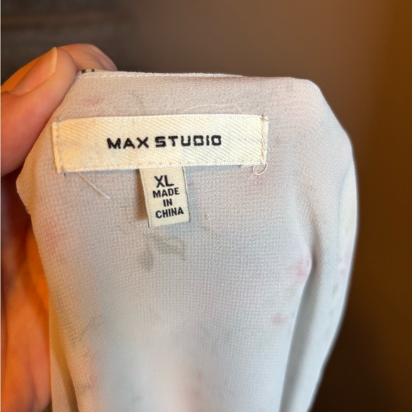 Max Studio Floral Tank Top - Pale Blue and Pink - Picture 3 of 3